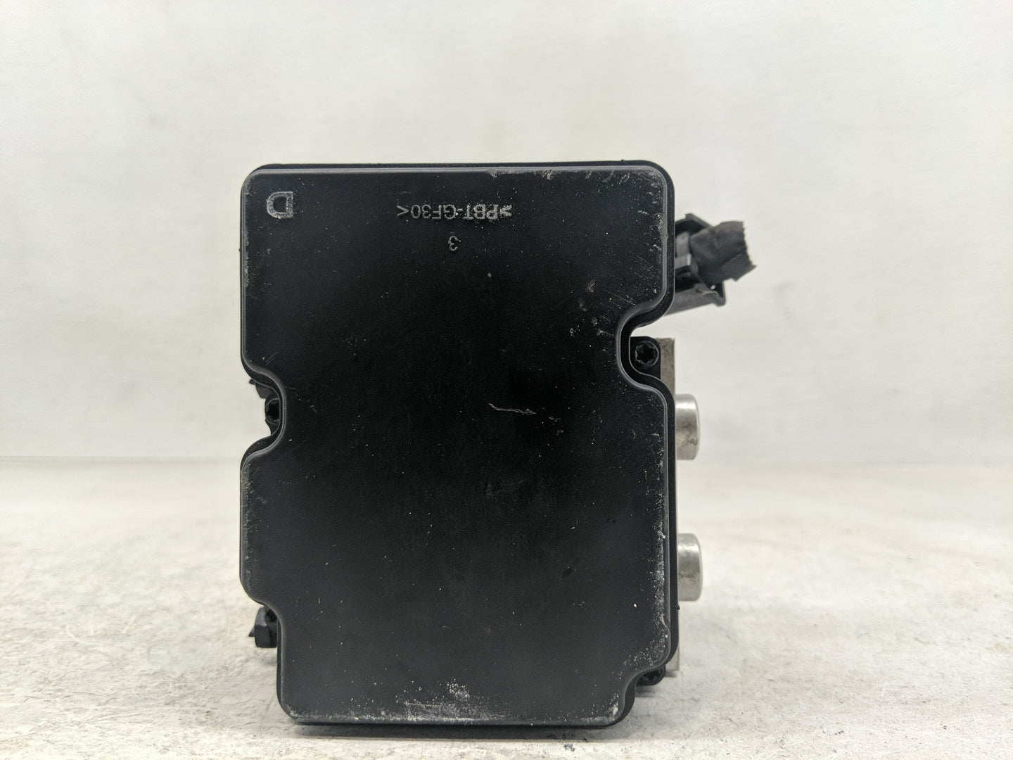 2021 Hyundai Santa Fe ABS Pump Control Module Replacement P/N:S2589-34800 Fits OEM Used Auto Parts - Oemusedautoparts1.com