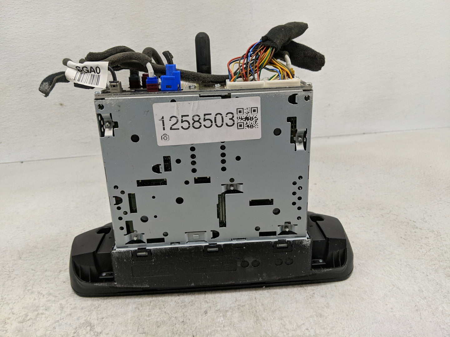 2023 Hyundai Santa Fe Radio AM FM Cd Player Receiver Replacement P/N:96560-S2610RET Fits OEM Used Auto Parts - Oemusedautopa