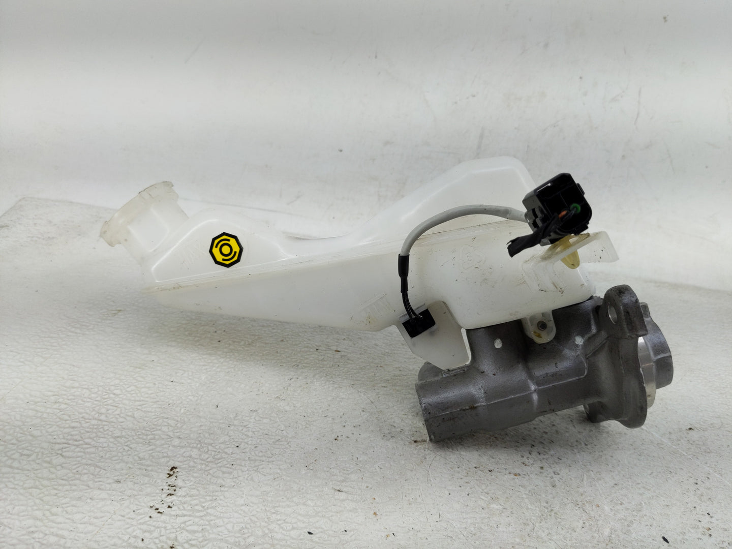 2021-2021 Hyundai Santa Fe Power Brake Booster Oem 1290389 - Oemusedautoparts1.com