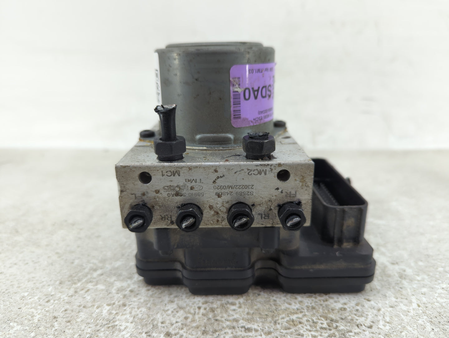 2021 Hyundai Santa Fe ABS Pump Control Module Replacement P/N:58900-S2DA0 Fits OEM Used Auto Parts - Oemusedautoparts1.com