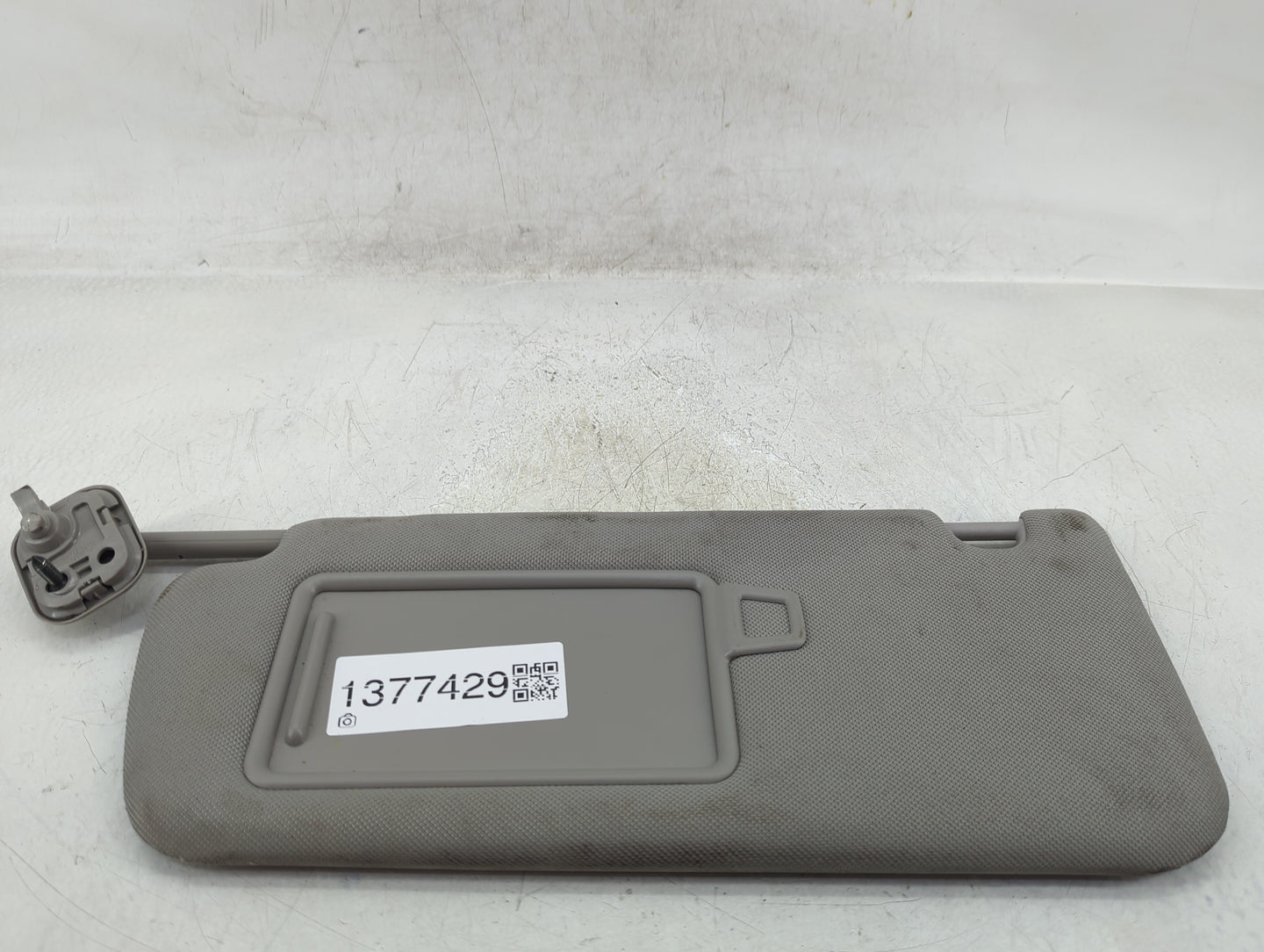 2019-2021 Hyundai Santa Fe Sun Visor Shade Replacement Driver Left Mirror Fits Fits 2019 2020 2021 OEM Used Auto Parts - Oem