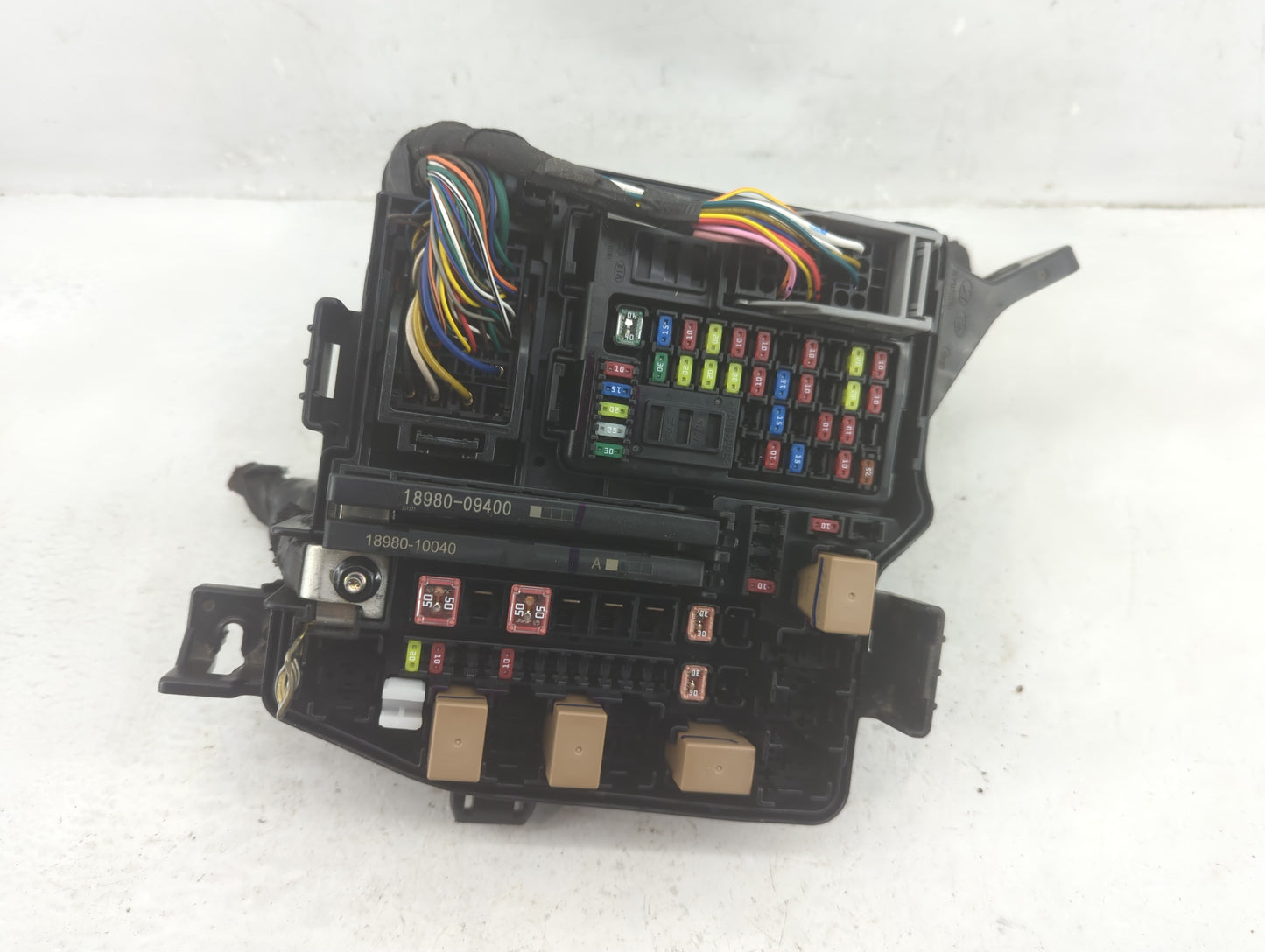 2021 Hyundai Santa Fe Fusebox Fuse Box Panel Relay Module P/N:91956-S2120 Fits OEM Used Auto Parts - Oemusedautoparts1.com