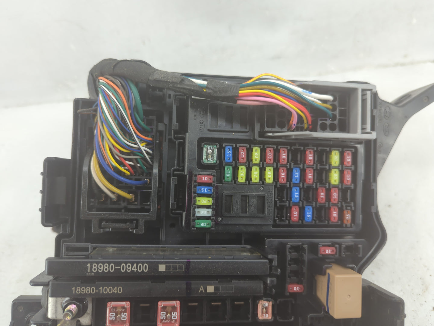 2021 Hyundai Santa Fe Fusebox Fuse Box Panel Relay Module P/N:91956-S2120 Fits OEM Used Auto Parts - Oemusedautoparts1.com