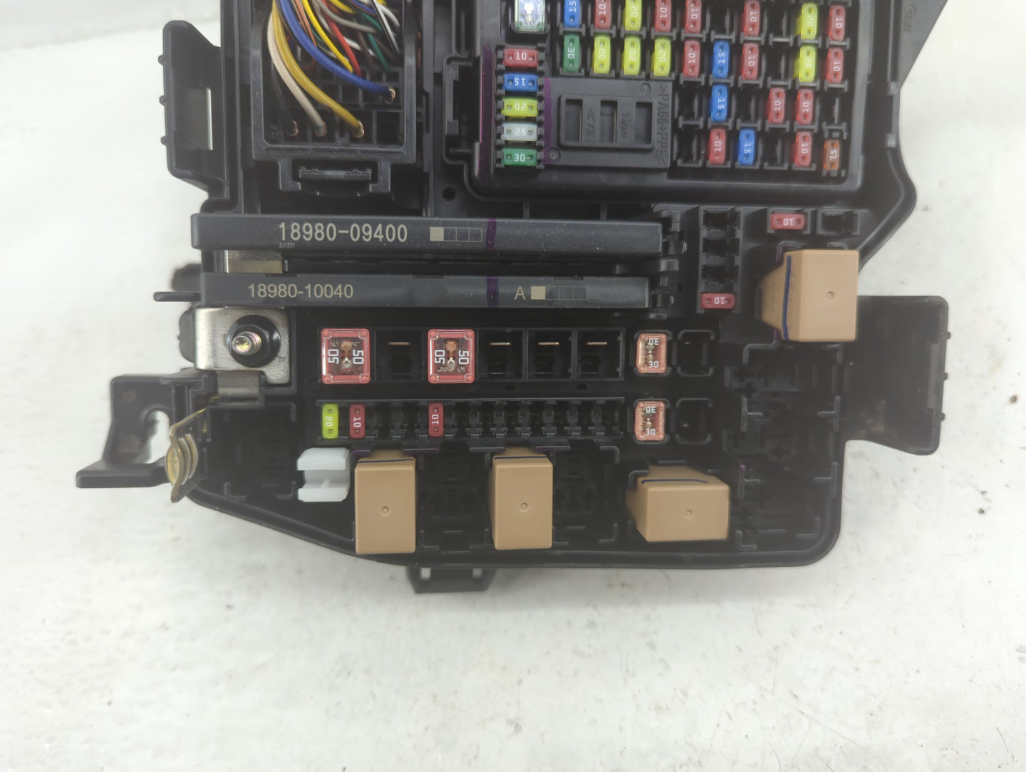 2021 Hyundai Santa Fe Fusebox Fuse Box Panel Relay Module P/N:91956-S2120 Fits OEM Used Auto Parts - Oemusedautoparts1.com
