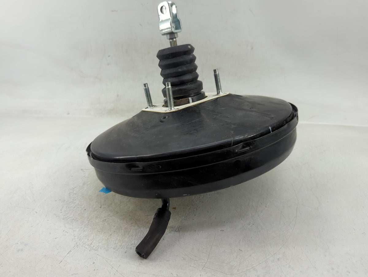 2021-2021 Hyundai Santa Fe Power Brake Booster Oem 1382932 - Oemusedautoparts1.com