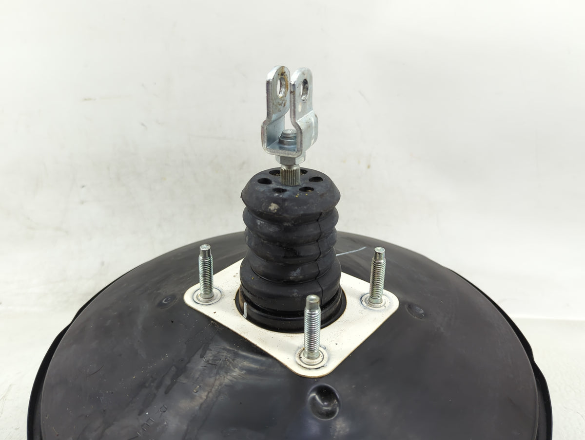 2021-2021 Hyundai Santa Fe Power Brake Booster Oem 1382932 - Oemusedautoparts1.com