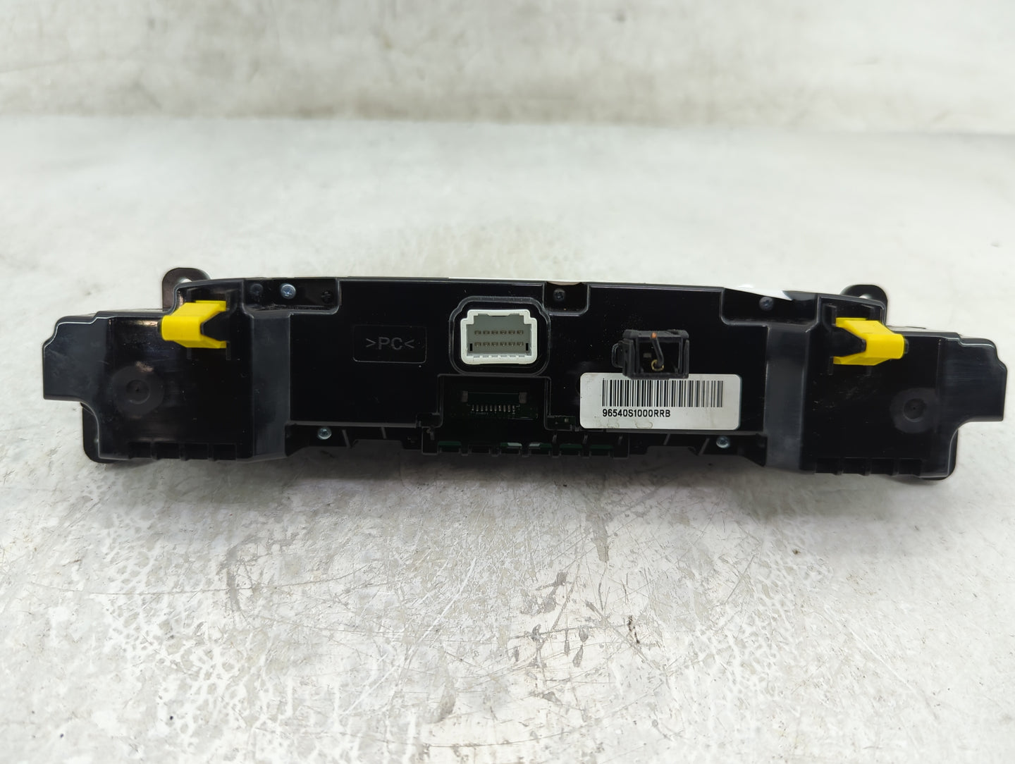 2023 Hyundai Santa Fe Climate Control Module Temperature AC/Heater Replacement P/N:96540S1000RRB Fits OEM Used Auto Parts - 
