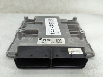 compare product 2021 Hyundai Santa Fe PCM Engine Control Computer ECU ECM PCU OEM P/N:TMEWN5TMD3TXXM0C AAA9274680101, 39131-2STN8 Fits OEM Used Auto Parts