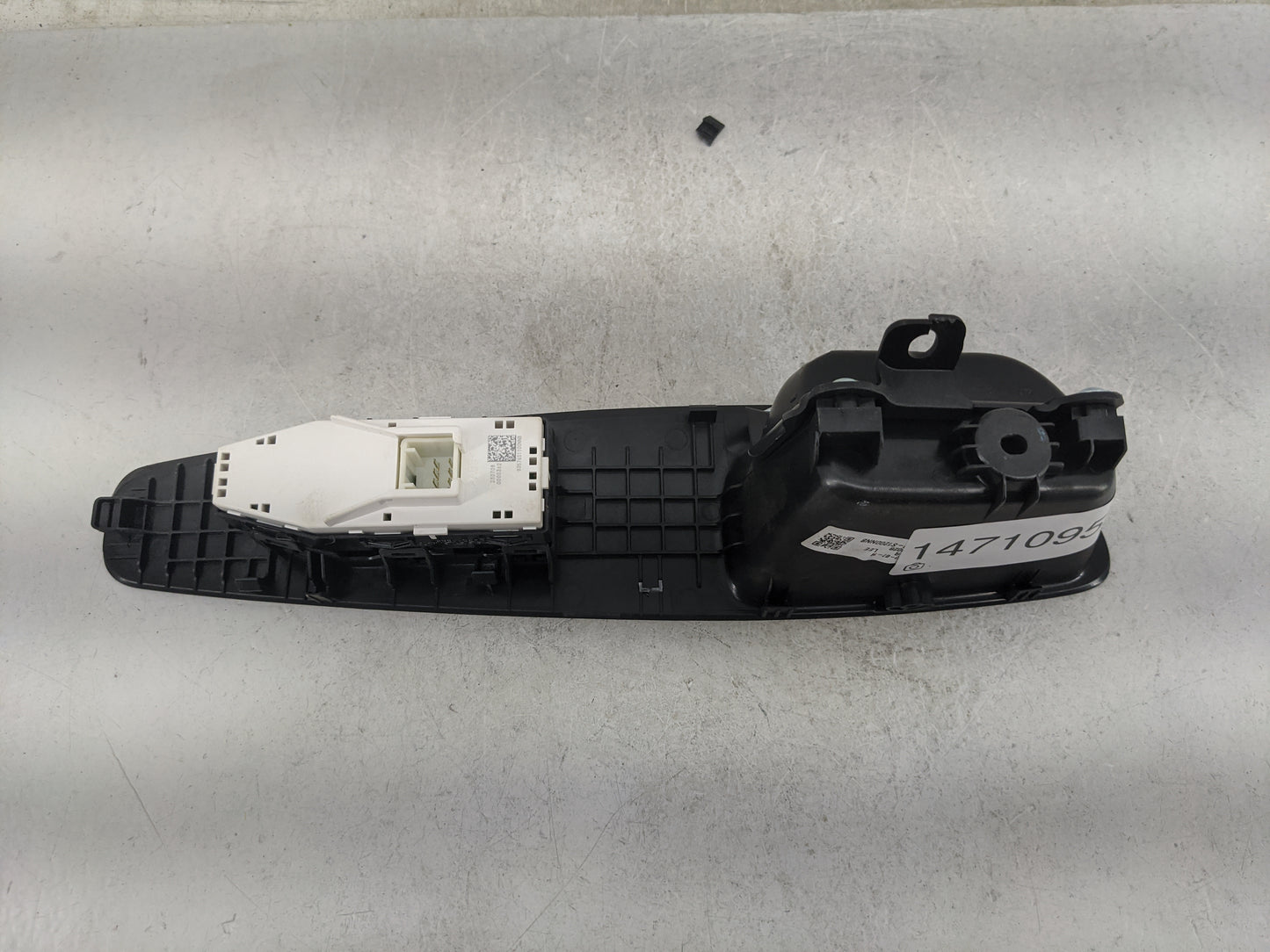 2023 Hyundai Santa Fe Passenger Right Power Window Switch 82740-s1200nnb - Oemusedautoparts1.com