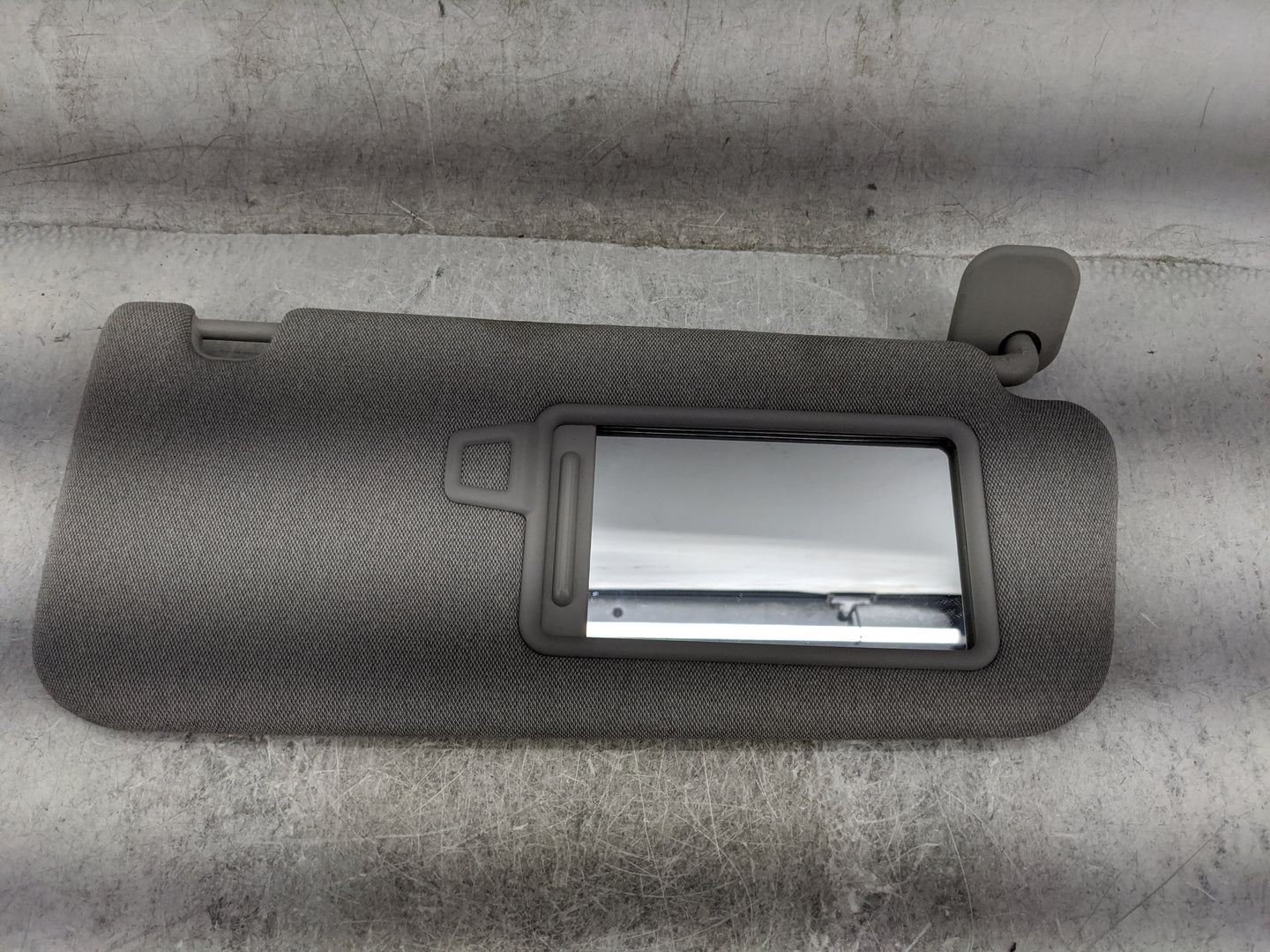 2019-2021 Hyundai Santa Fe Sun Visor Shade Replacement Passenger Right Mirror Fits Fits 2019 2020 2021 OEM Used Auto Parts -
