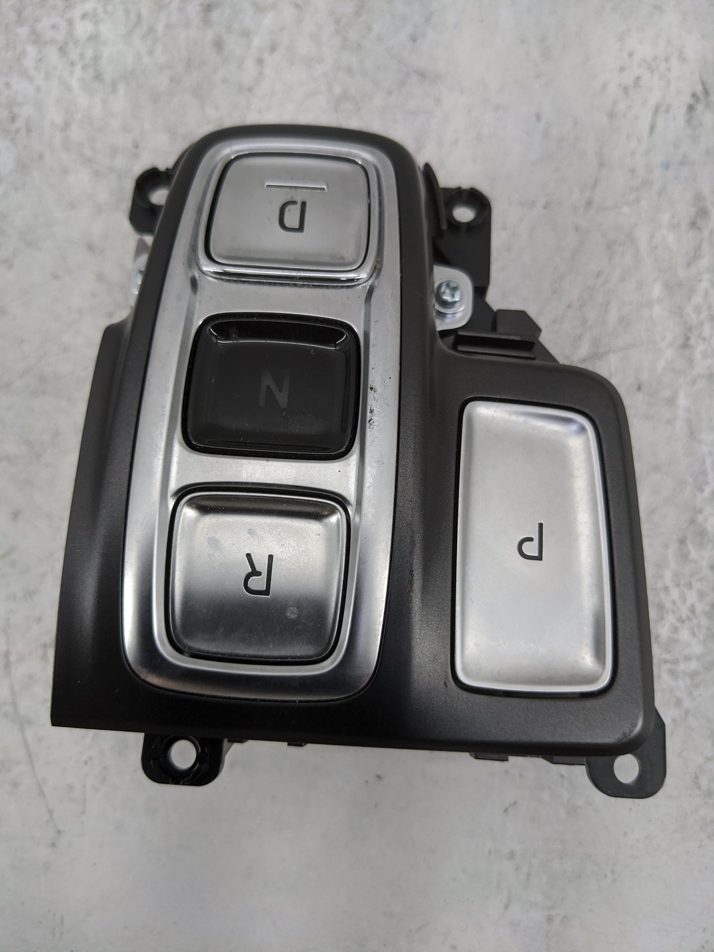 2023 Hyundai Santa Fe Floor Console Assembly Shifter 1478521 - Oemusedautoparts1.com
