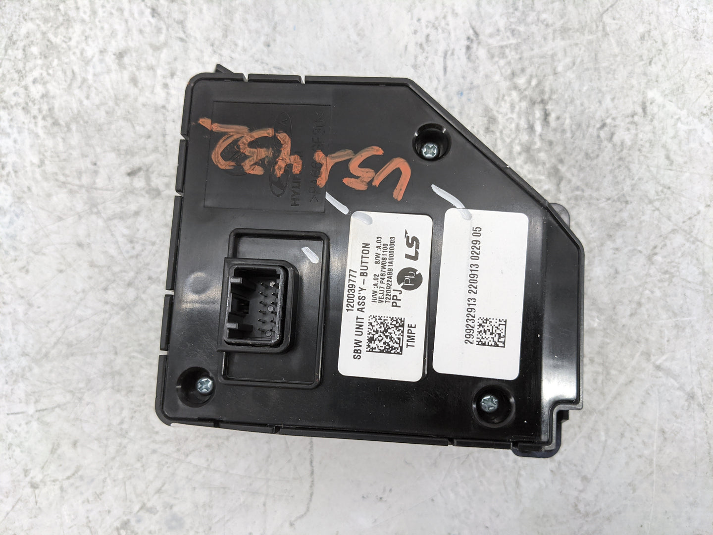 2023 Hyundai Santa Fe Floor Console Assembly Shifter 1478521 - Oemusedautoparts1.com