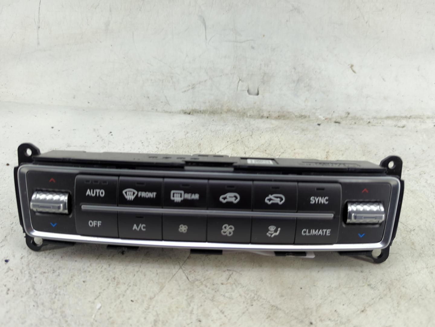 2021 Hyundai Santa Fe Climate Control Module Temperature AC/Heater Replacement P/N:97250-S2JA0 Q061SJAJ Fits OEM Used Auto P