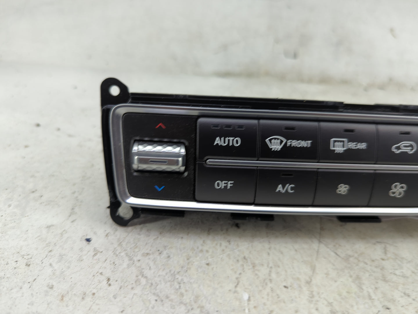 2021 Hyundai Santa Fe Climate Control Module Temperature AC/Heater Replacement P/N:97250-S2JA0 Q061SJAJ Fits OEM Used Auto P