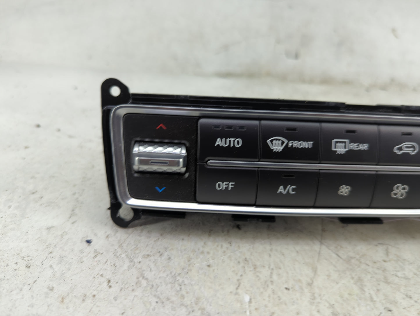 2021 Hyundai Santa Fe Climate Control Module Temperature AC/Heater Replacement P/N:97250-S2JA0 Q061SJAJ Fits OEM Used Auto P