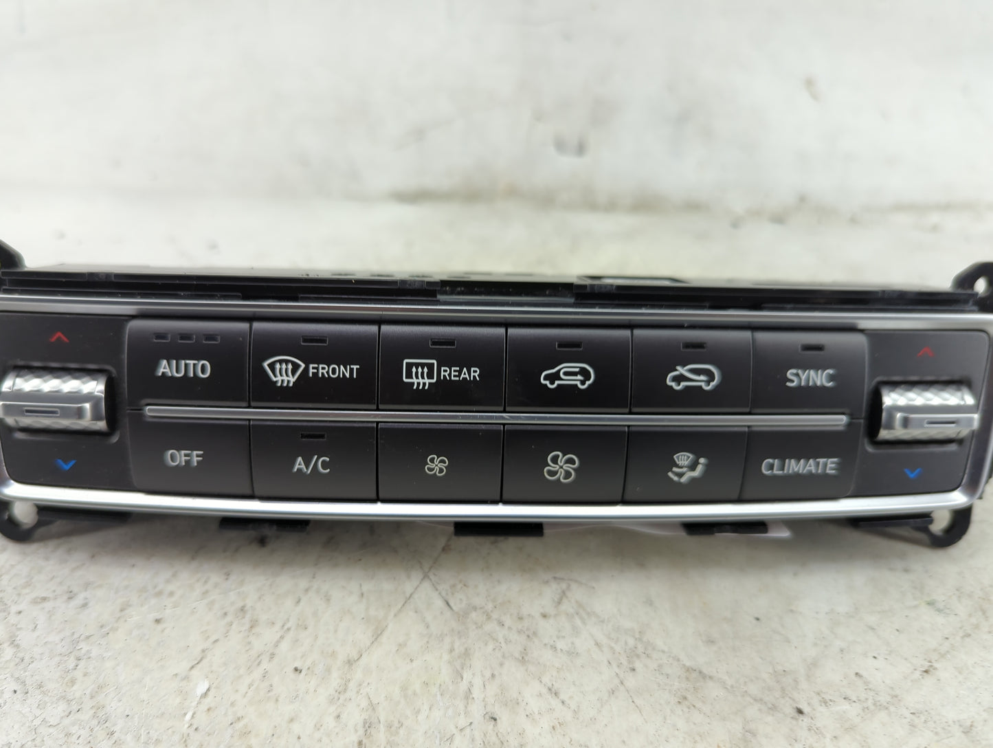 2021 Hyundai Santa Fe Climate Control Module Temperature AC/Heater Replacement P/N:97250-S2JA0 Q061SJAJ Fits OEM Used Auto P