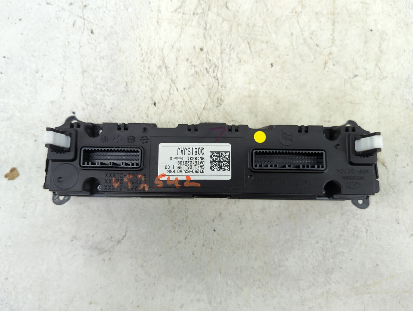 2021 Hyundai Santa Fe Climate Control Module Temperature AC/Heater Replacement P/N:97250-S2JA0 Q061SJAJ Fits OEM Used Auto P