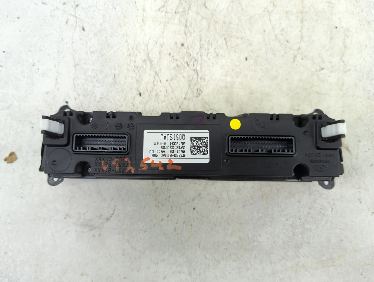 2021 Hyundai Santa Fe Climate Control Module Temperature AC/Heater Replacement P/N:97250-S2JA0 Q061SJAJ Fits OEM Used Auto P