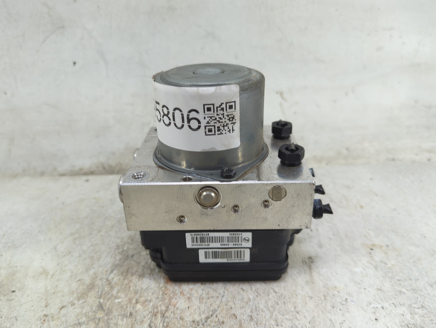 2021 Hyundai Santa Fe ABS Pump Control Module Replacement P/N:58920-S2DA0 58910-S2DA0, 52589-24800, BF7100244C Fits OEM Used