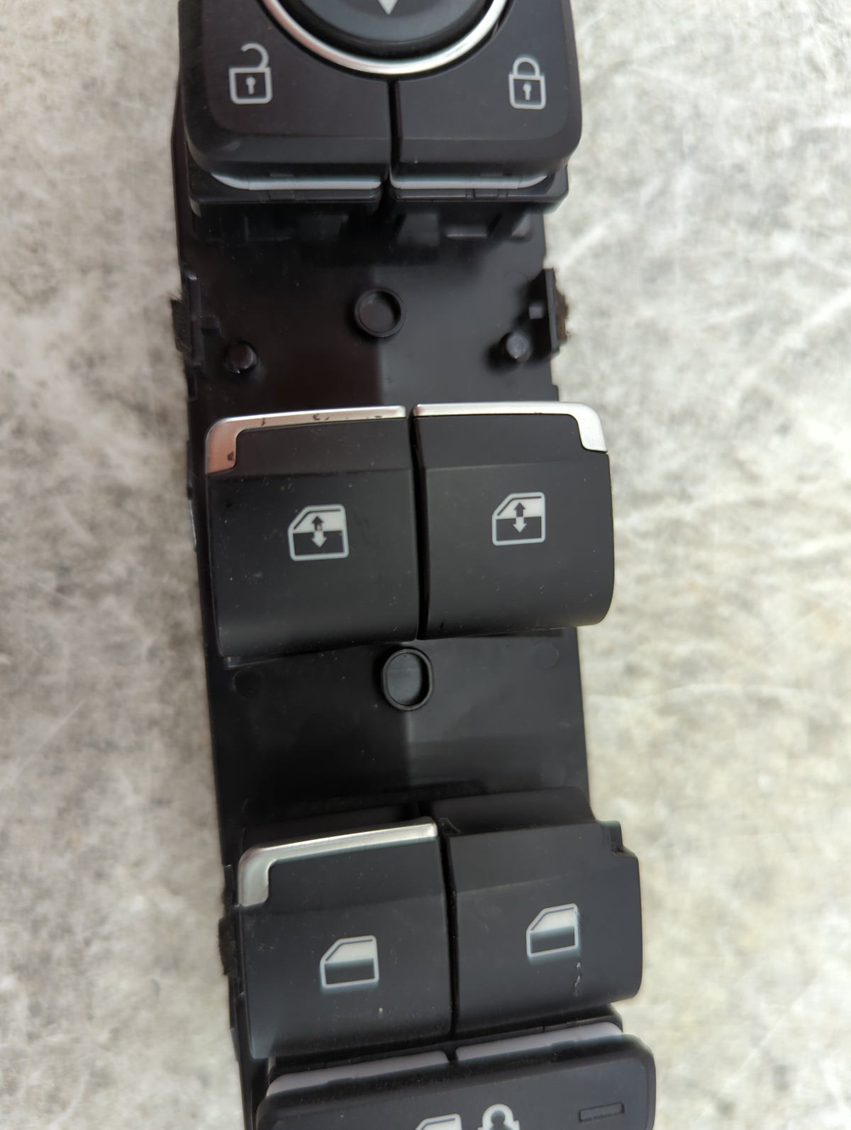 2021 Hyundai Santa Fe Master Power Window Switch Replacement Driver Side Left P/N:230Y22 5000590 Fits OEM Used Auto Parts - 