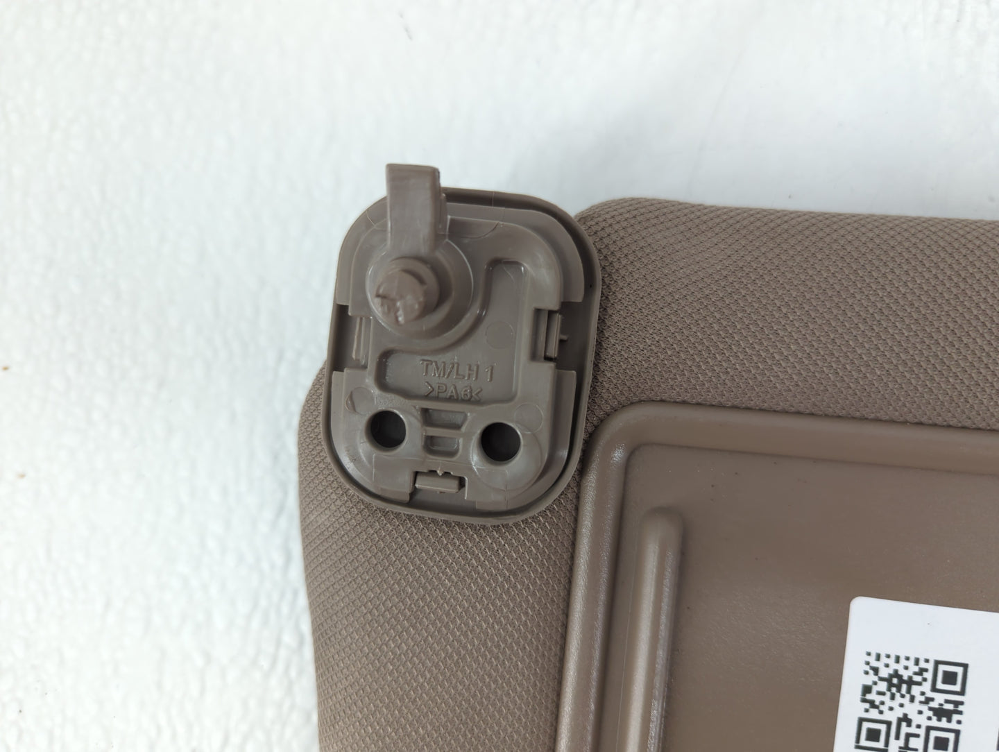 2019-2021 Hyundai Santa Fe Sun Visor Shade Replacement Driver Left Mirror Fits Fits 2019 2020 2021 OEM Used Auto Parts - Oem