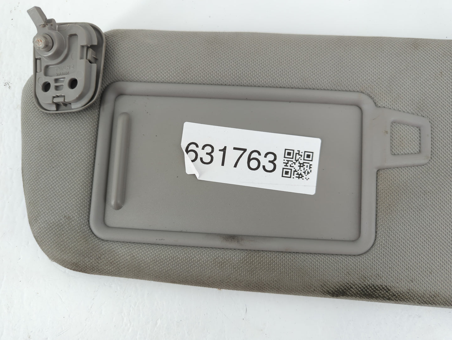 2019-2021 Hyundai Santa Fe Sun Visor Shade Replacement Driver Left Mirror Fits Fits 2019 2020 2021 OEM Used Auto Parts - Oem