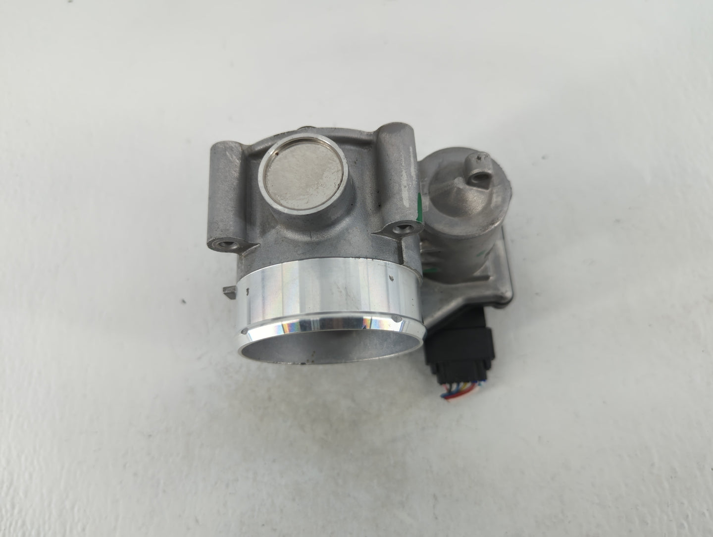 2021 Hyundai Santa Fe Throttle Body P/N:35100-2S000 Fits Fits 2020 2022 2023 OEM Used Auto Parts - Oemusedautoparts1.com