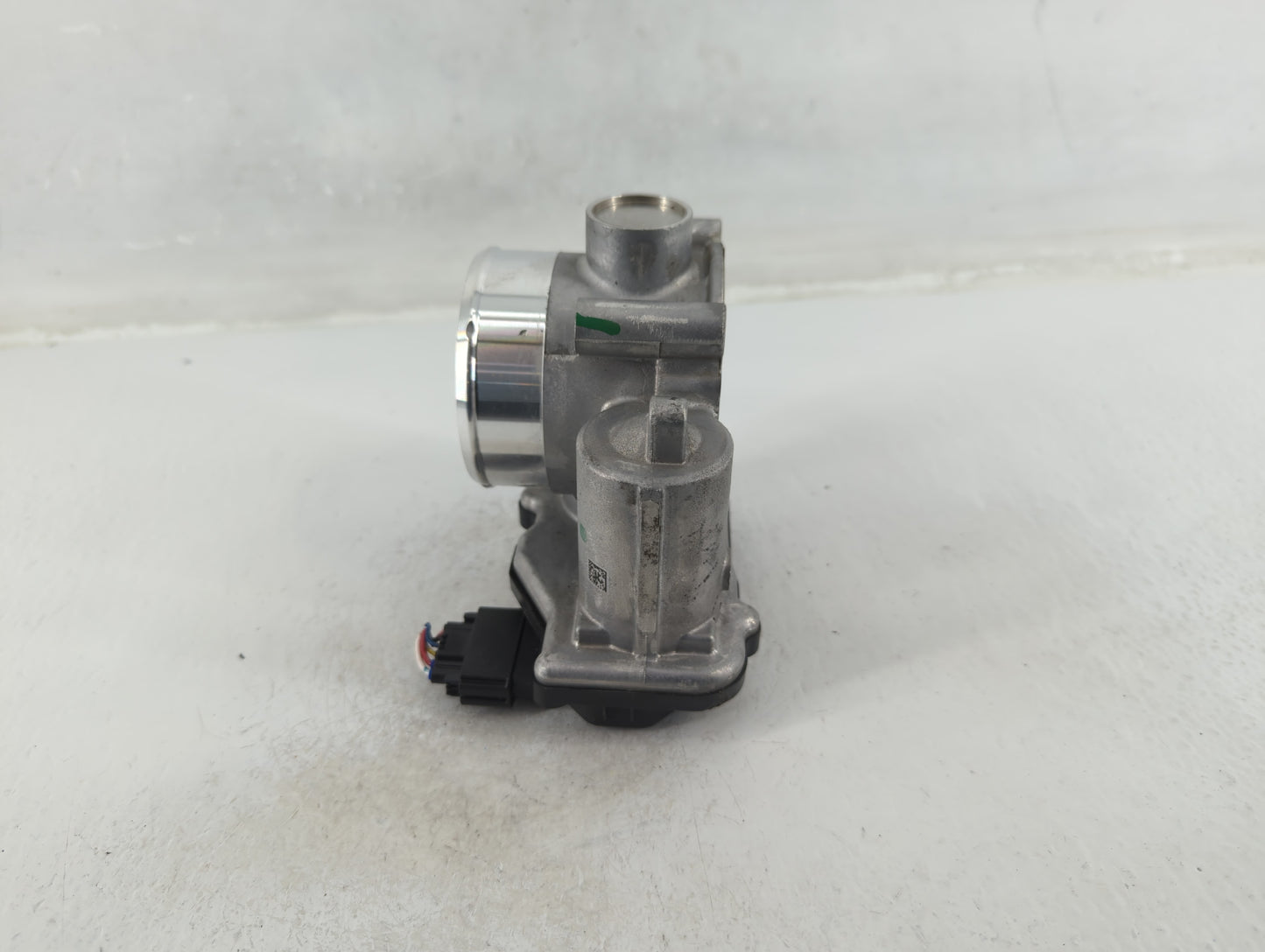 2021 Hyundai Santa Fe Throttle Body P/N:35100-2S000 Fits Fits 2020 2022 2023 OEM Used Auto Parts - Oemusedautoparts1.com