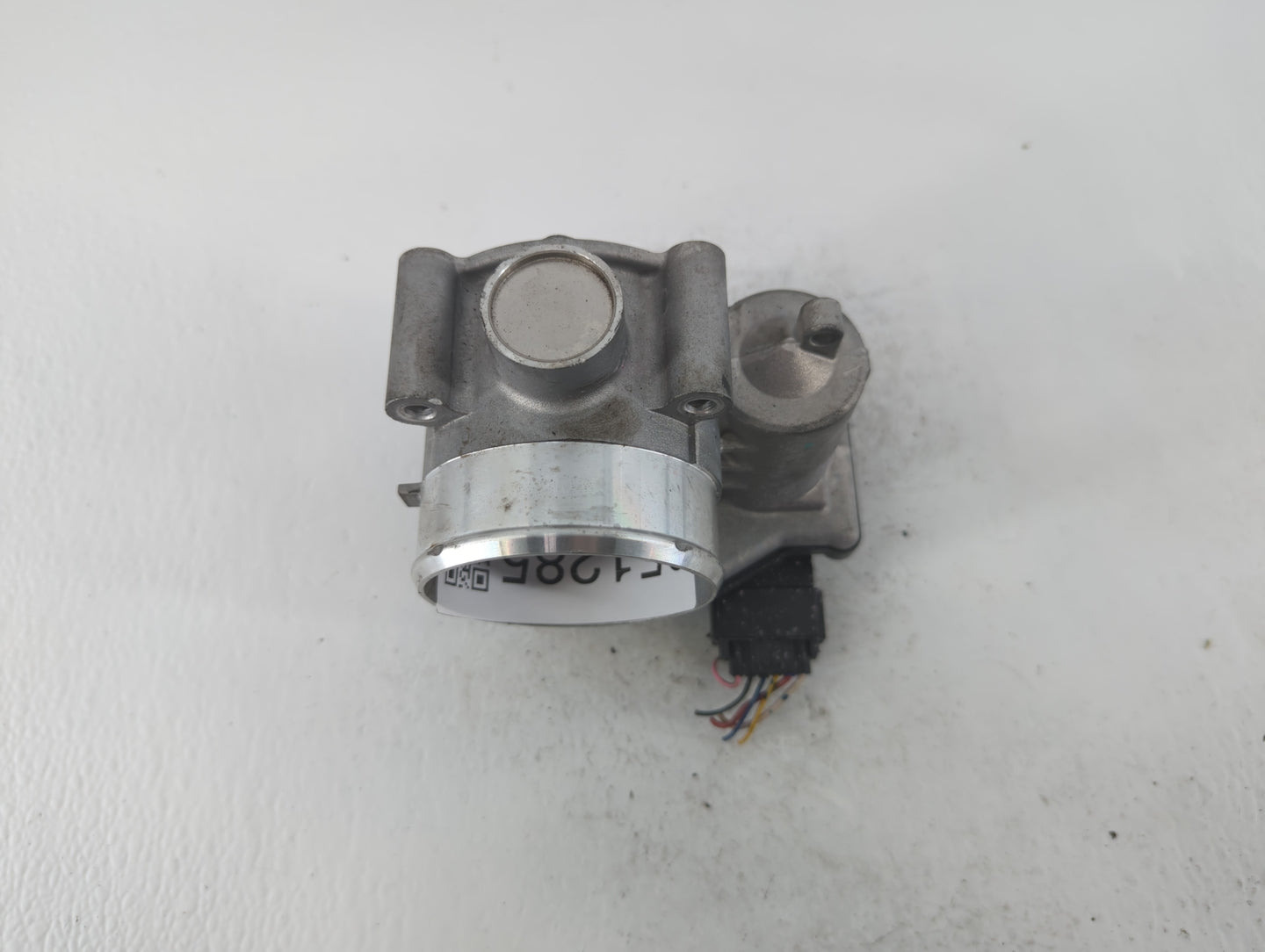 2021 Hyundai Santa Fe Throttle Body P/N:35100-2S000 Fits Fits 2020 2022 2023 OEM Used Auto Parts - Oemusedautoparts1.com