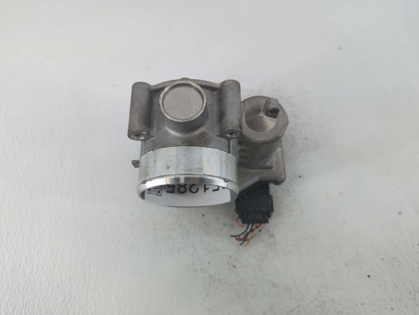 2021 Hyundai Santa Fe Throttle Body P/N:35100-2S000 Fits Fits 2020 2022 2023 OEM Used Auto Parts - Oemusedautoparts1.com