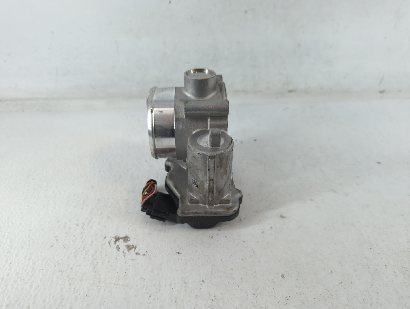 2021 Hyundai Santa Fe Throttle Body P/N:35100-2S000 Fits Fits 2020 2022 2023 OEM Used Auto Parts - Oemusedautoparts1.com