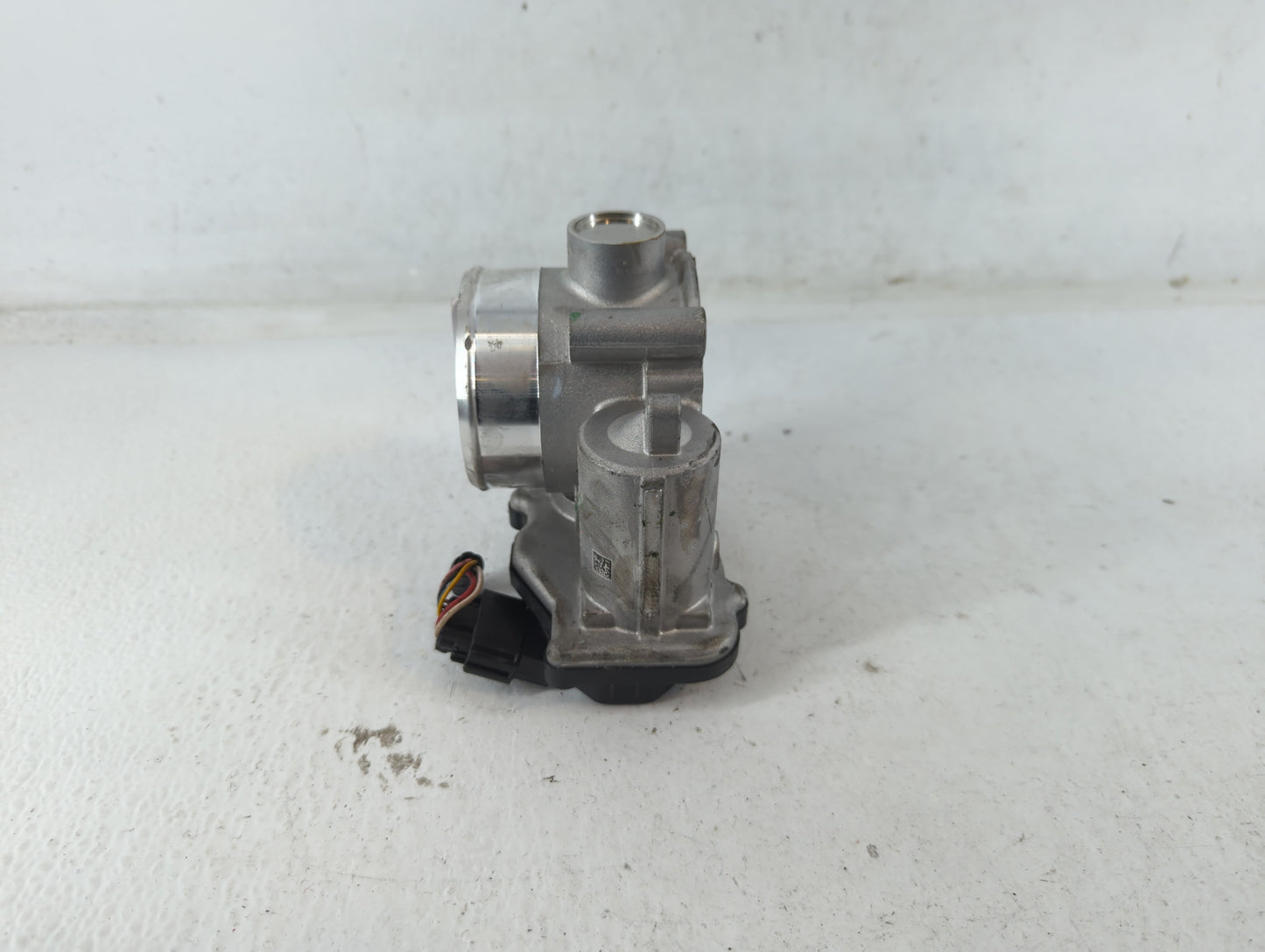 2021 Hyundai Santa Fe Throttle Body P/N:35100-2S000 Fits Fits 2020 2022 2023 OEM Used Auto Parts - Oemusedautoparts1.com
