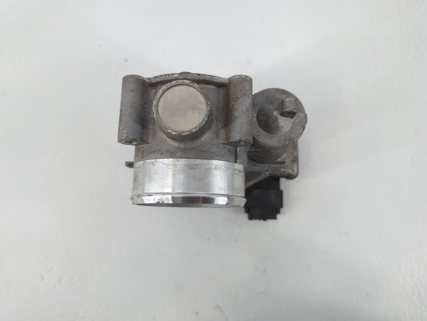 2021 Hyundai Santa Fe Throttle Body P/N:9045040031 35100-2S000 Fits Fits 2020 2022 2023 OEM Used Auto Parts - Oemusedautopar