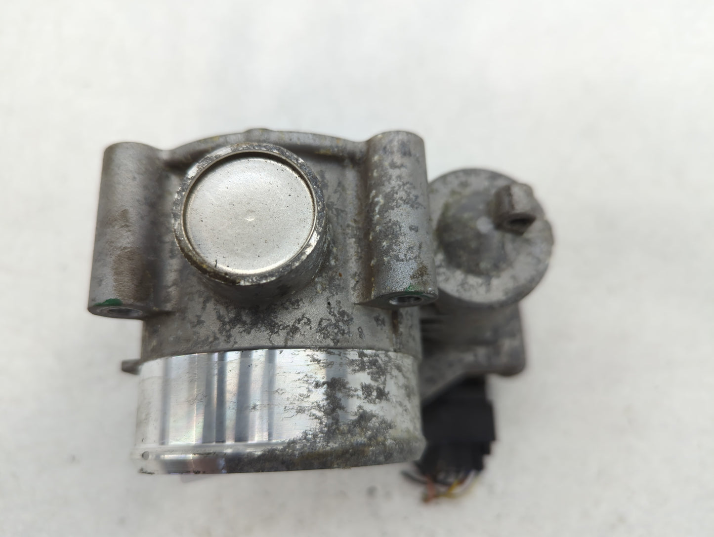 2021 Hyundai Santa Fe Throttle Body P/N:9045040031 35100-2S000 Fits Fits 2020 2022 2023 OEM Used Auto Parts - Oemusedautopar