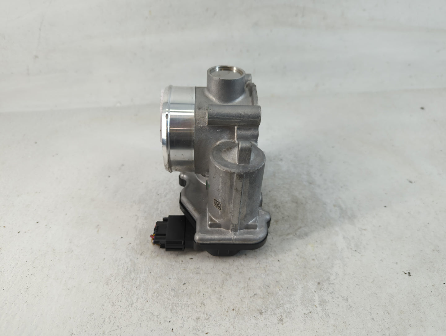 2021 Hyundai Santa Fe Throttle Body P/N:35100-2S000 Fits Fits 2020 2022 2023 OEM Used Auto Parts - Oemusedautoparts1.com