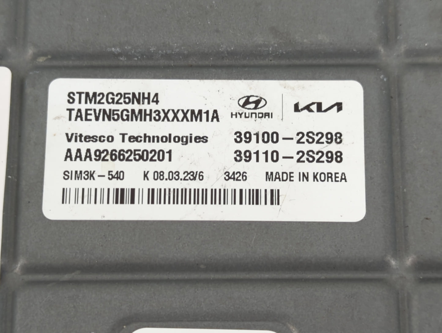 2021 Hyundai Santa Fe PCM Engine Control Computer ECU ECM PCU OEM P/N:39110-2S298 39100-2S298 Fits OEM Used Auto Parts - Oem