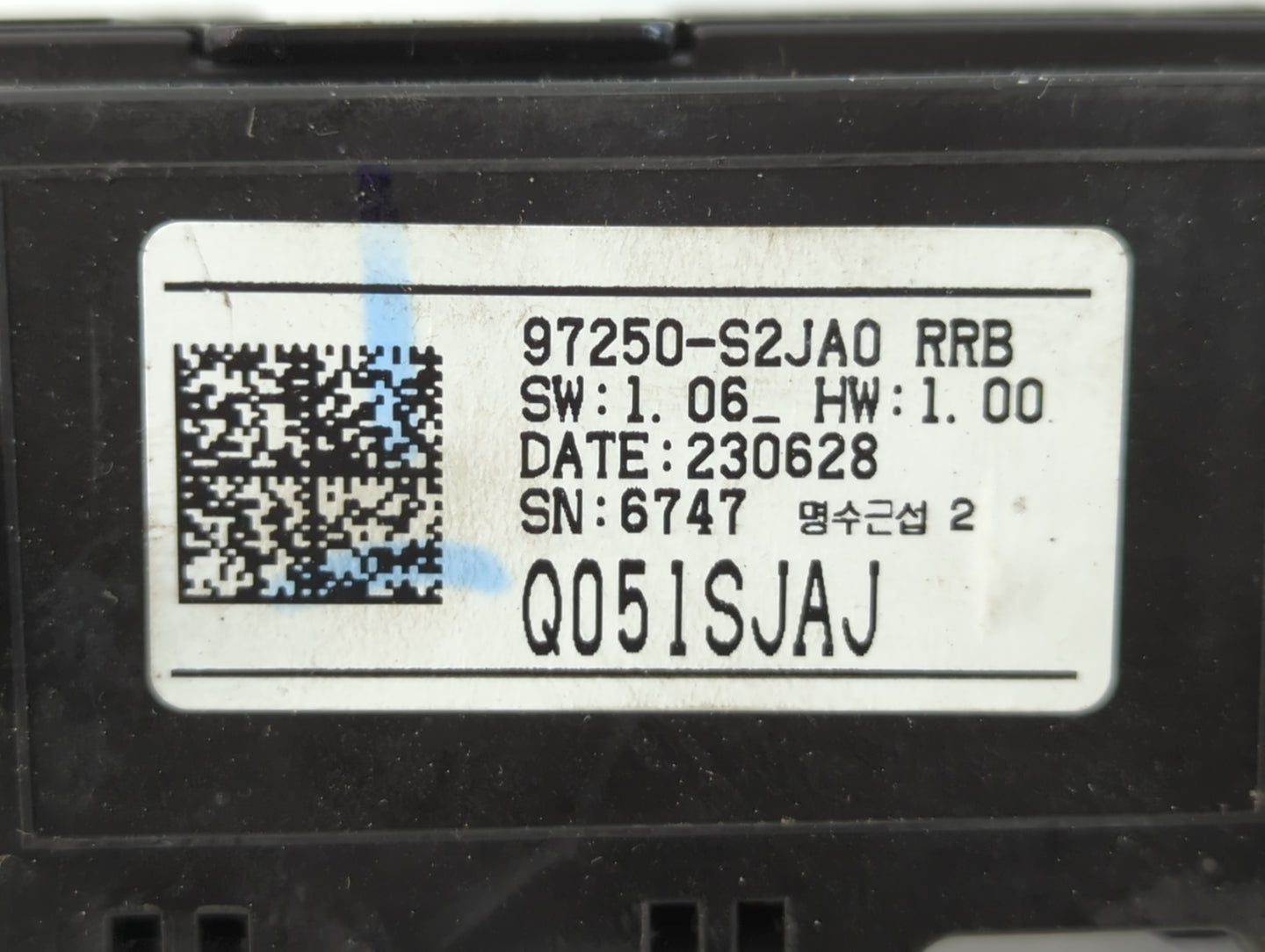 2021 Hyundai Santa Fe Climate Control Module Temperature AC/Heater Replacement P/N:97250-S2JA0 Fits OEM Used Auto Parts - Oe
