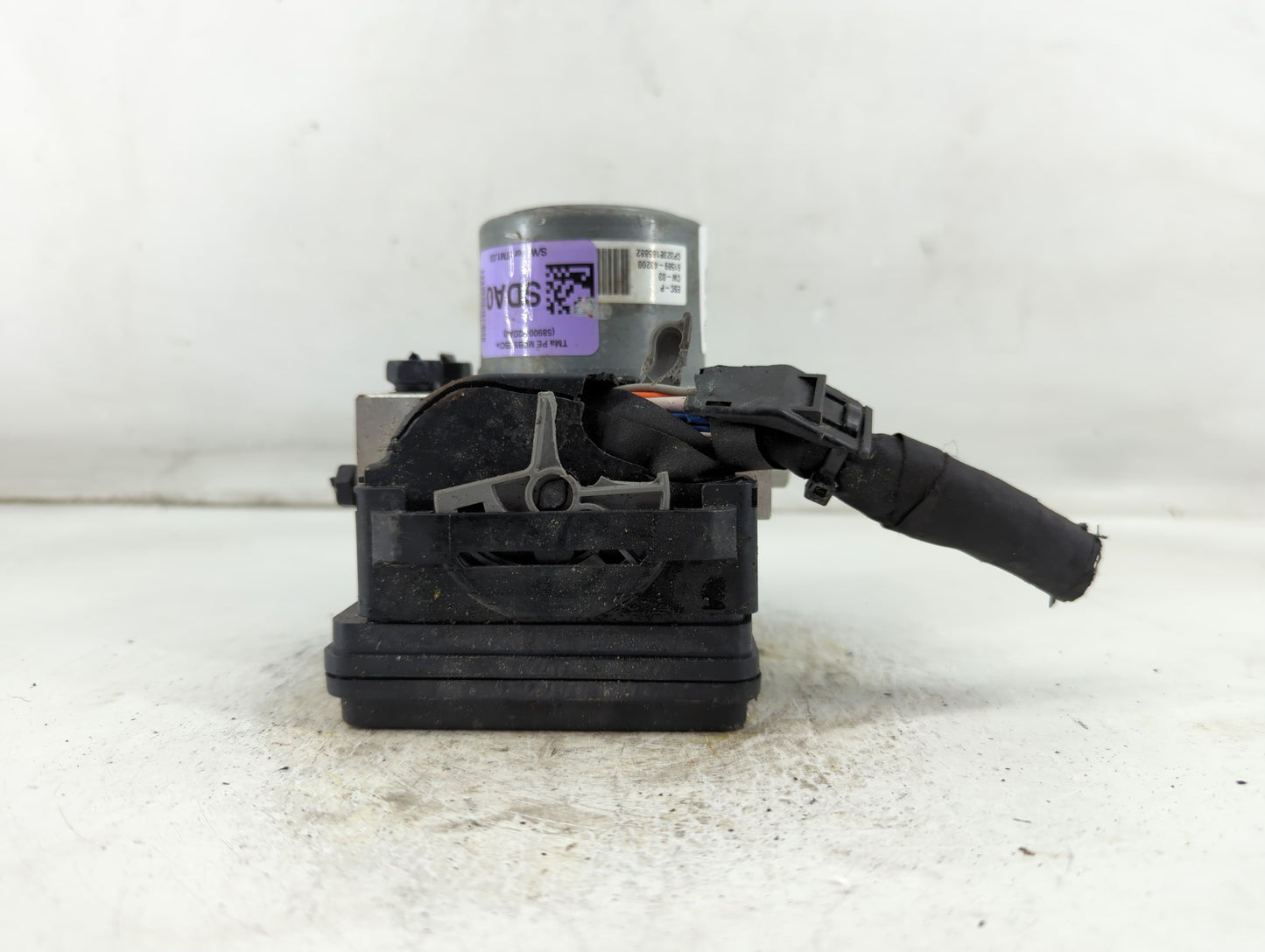 2021 Hyundai Santa Fe ABS Pump Control Module Replacement P/N:58900-S2DA0 Fits OEM Used Auto Parts - Oemusedautoparts1.com