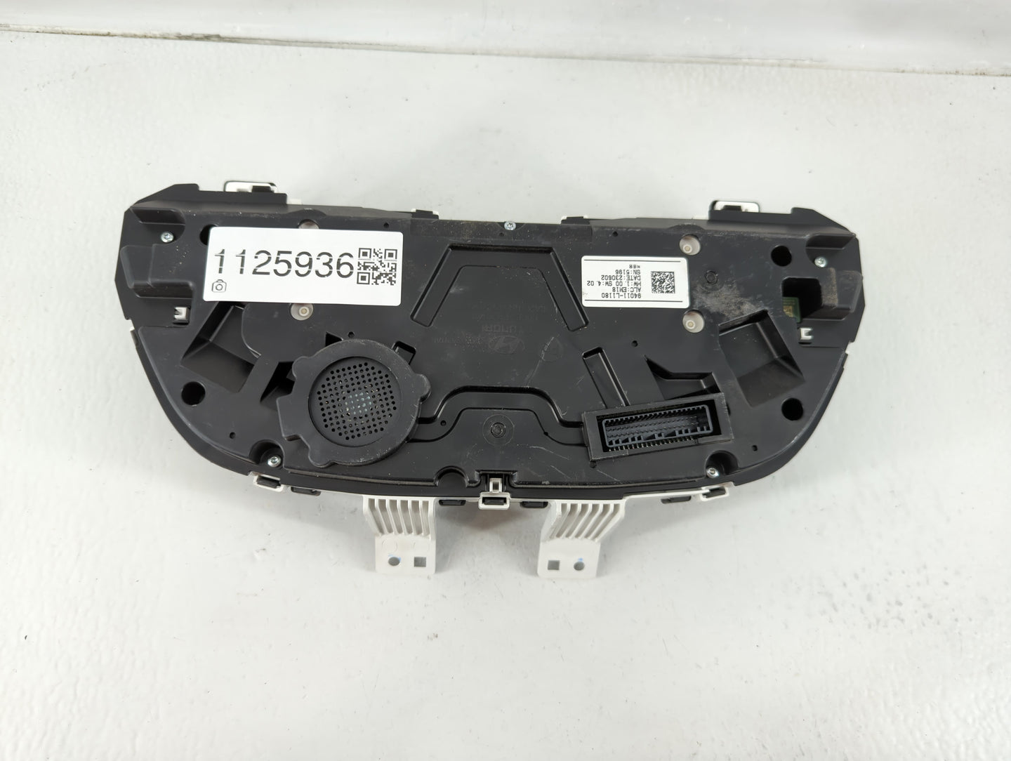 2023 Hyundai Sonata Instrument Cluster Speedometer Gauges P/N:94011-L1180 Fits OEM Used Auto Parts - Oemusedautoparts1.com