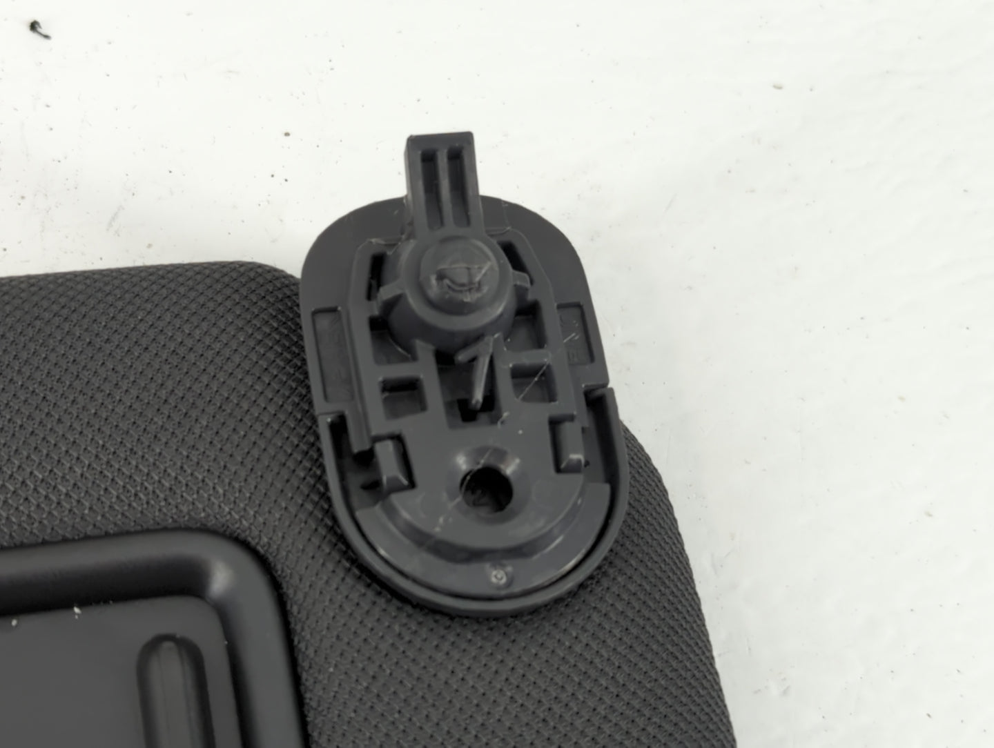 2020-2023 Hyundai Sonata Sun Visor Shade Replacement Passenger Right Mirror Fits Fits 2020 2021 2022 2023 OEM Used Auto Part