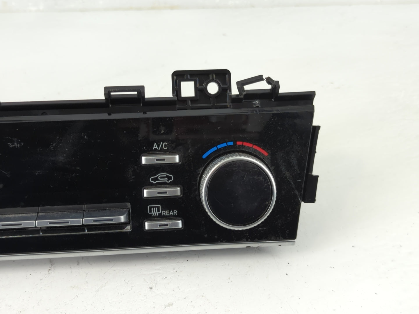 2023 Hyundai Sonata Climate Control Module Temperature AC/Heater Replacement P/N:97250-L0211SSW Fits OEM Used Auto Parts - O