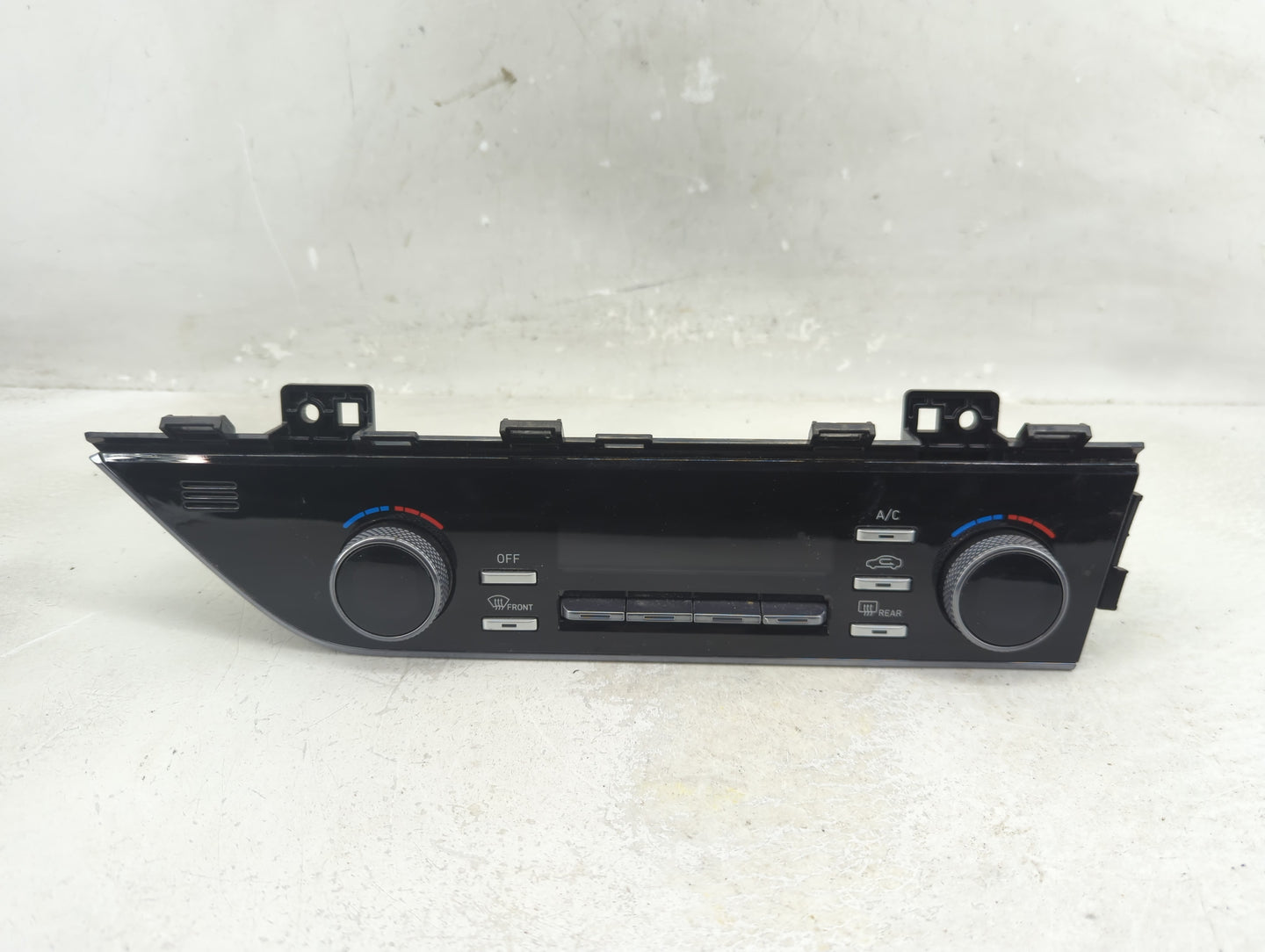 2023 Hyundai Sonata Climate Control Module Temperature AC/Heater Replacement P/N:97250-L0211PEE Fits OEM Used Auto Parts - O
