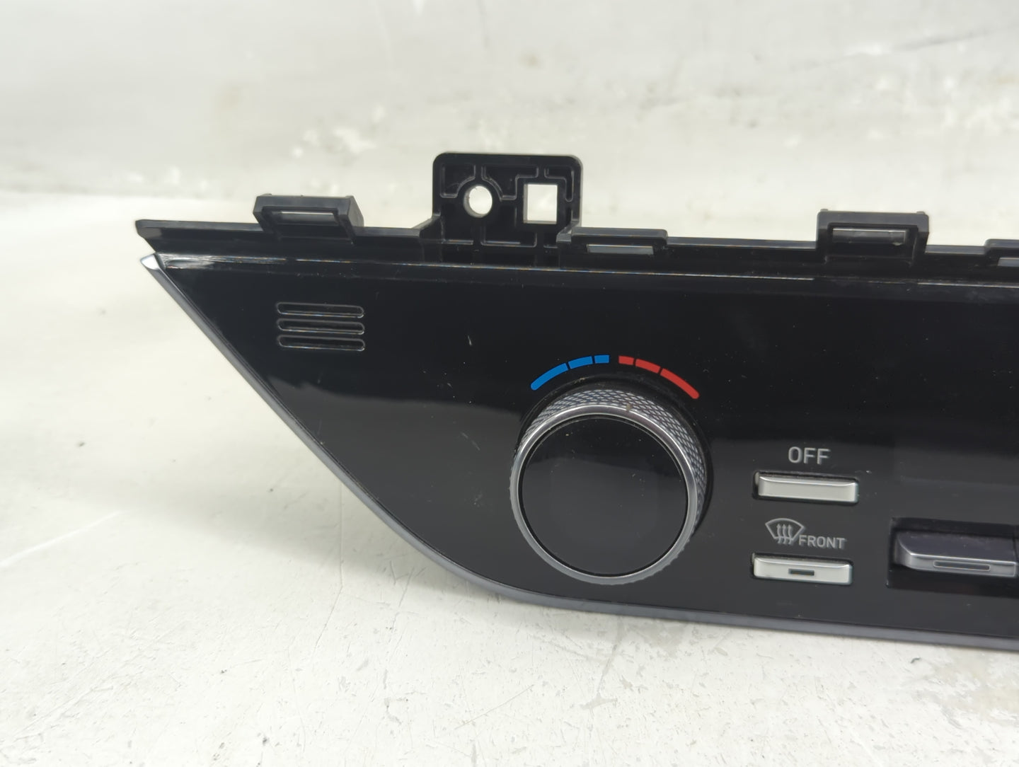 2023 Hyundai Sonata Climate Control Module Temperature AC/Heater Replacement P/N:97250-L0211PEE Fits OEM Used Auto Parts - O