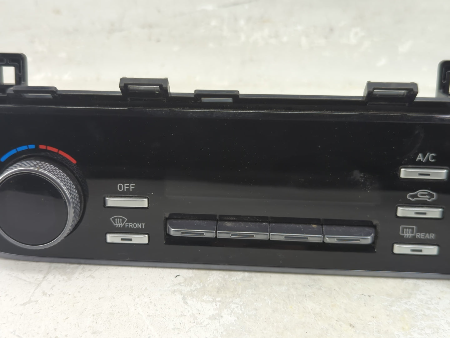 2023 Hyundai Sonata Climate Control Module Temperature AC/Heater Replacement P/N:97250-L0211PEE Fits OEM Used Auto Parts - O
