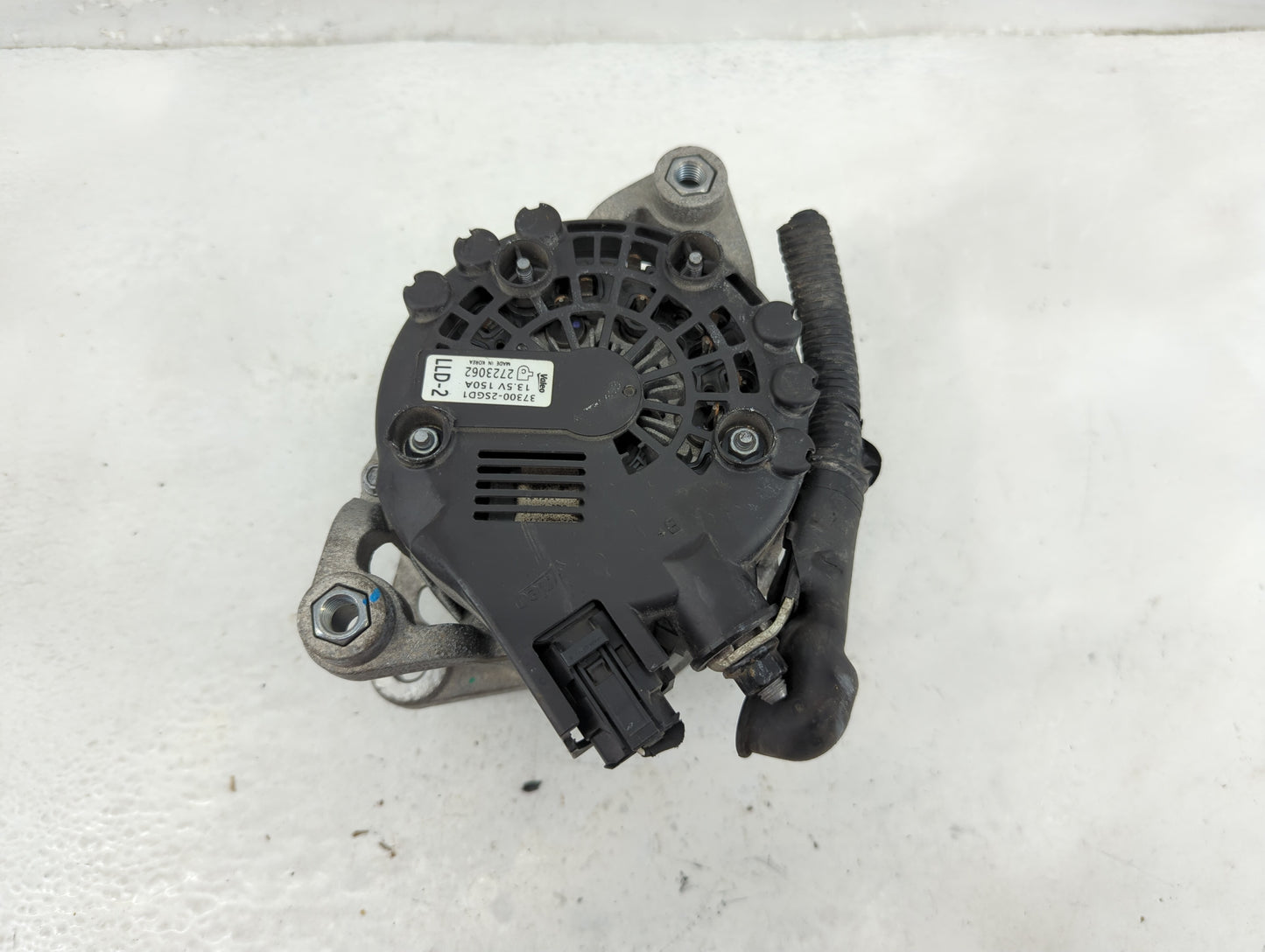 2020-2023 Hyundai Sonata Alternator Replacement Generator Charging Assembly Engine OEM P/N:37300-2SGD1 Fits OEM Used Auto Pa