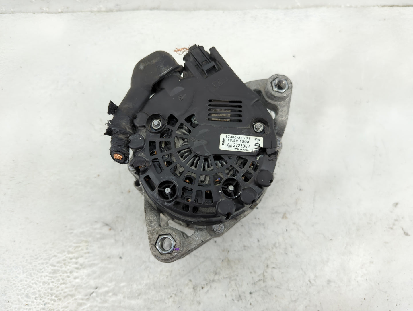 2020-2023 Hyundai Sonata Alternator Replacement Generator Charging Assembly Engine OEM P/N:2723062 37300-2SGD1 Fits OEM Used