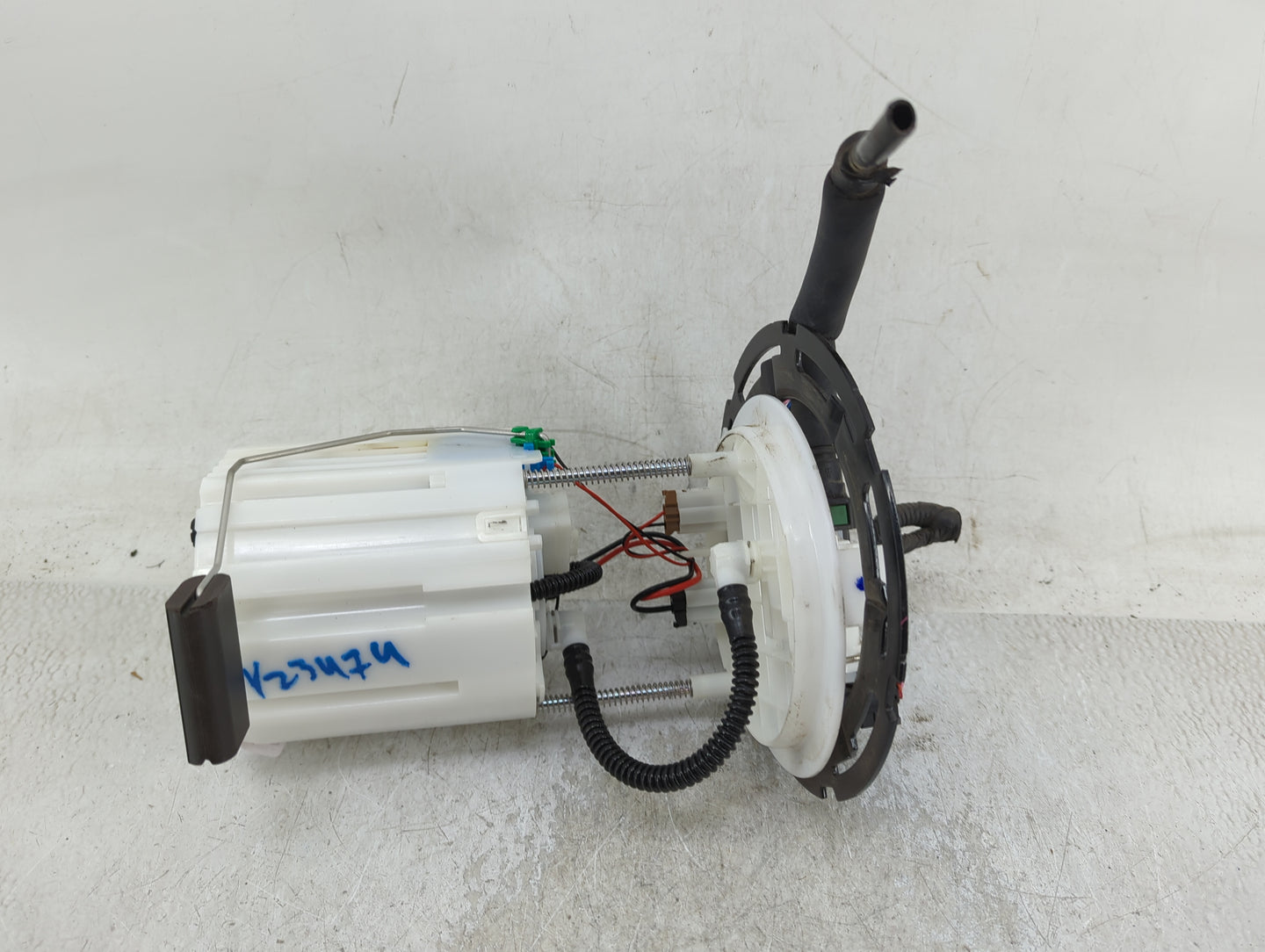 2020-2023 Hyundai Sonata Electrical Gas Fuel Pump Assembly - Oemusedautoparts1.com