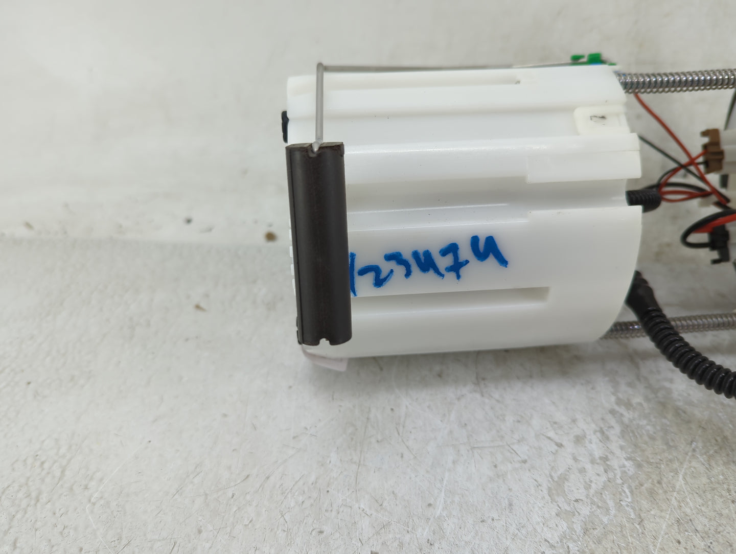 2020-2023 Hyundai Sonata Electrical Gas Fuel Pump Assembly - Oemusedautoparts1.com