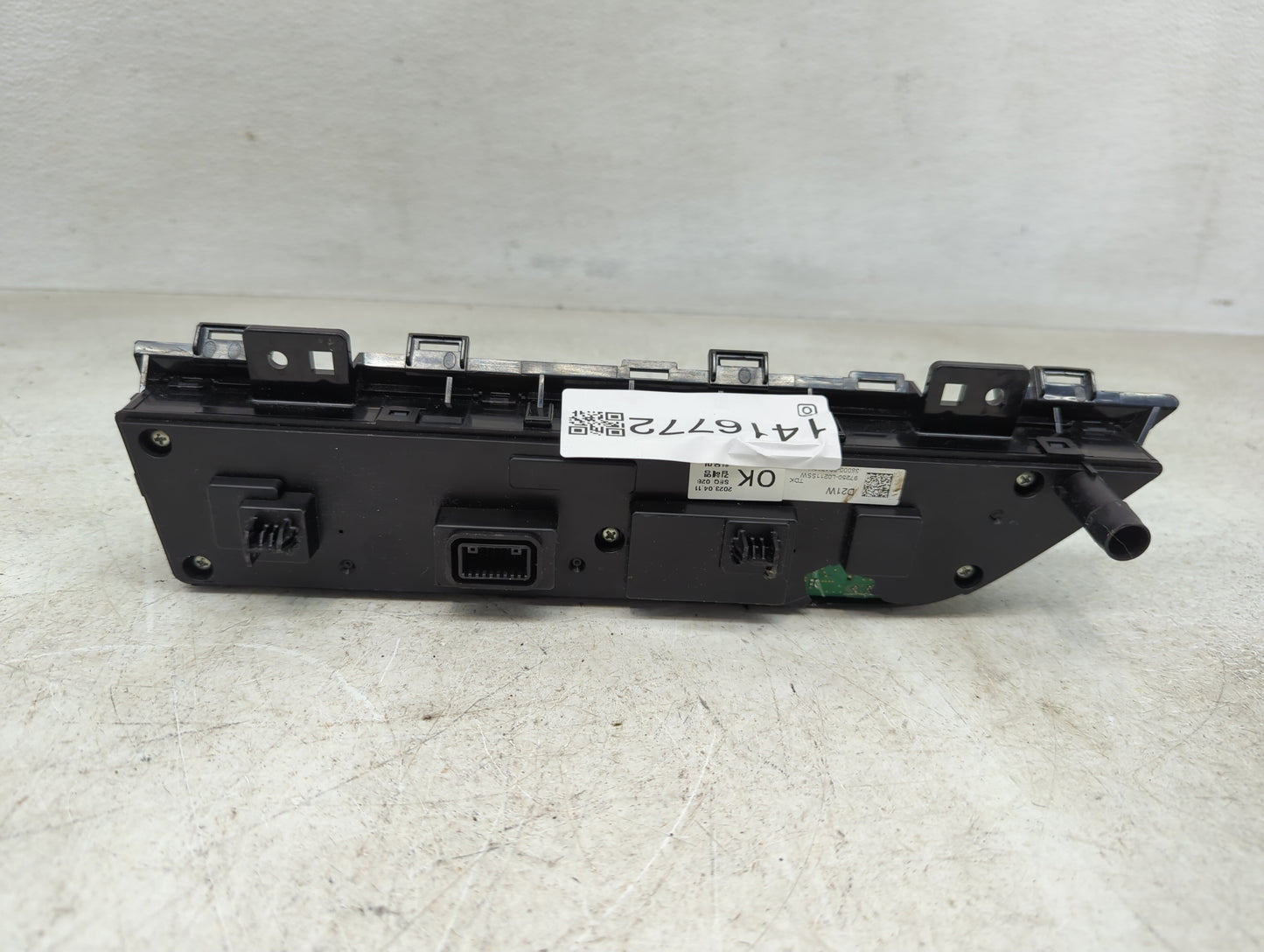 2023 Hyundai Sonata Climate Control Module Temperature AC/Heater Replacement P/N:97250-L0211SSW Fits OEM Used Auto Parts - O