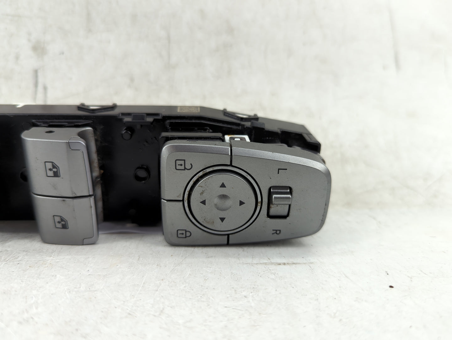 2020-2023 Hyundai Sonata Master Power Window Switch Replacement Driver Side Left Fits Fits 2020 2021 2022 2023 OEM Used Auto